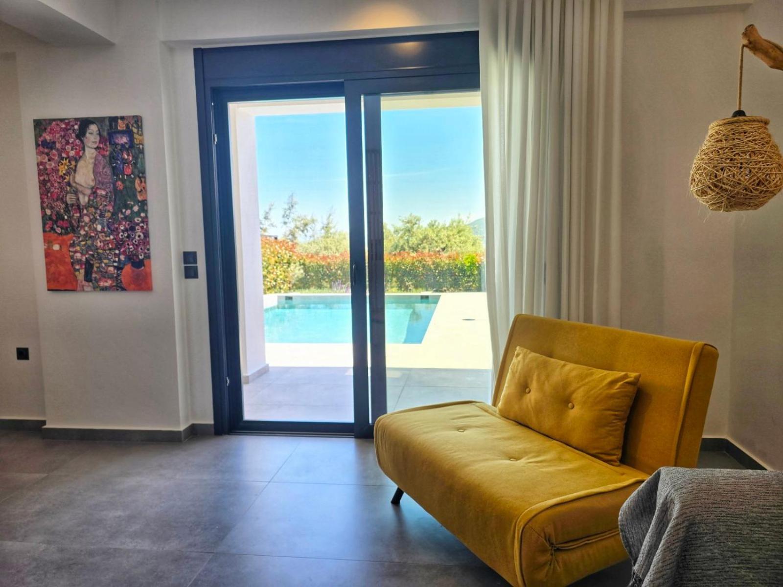 Nemesis Luxury Villas Apolpaina Exterior photo