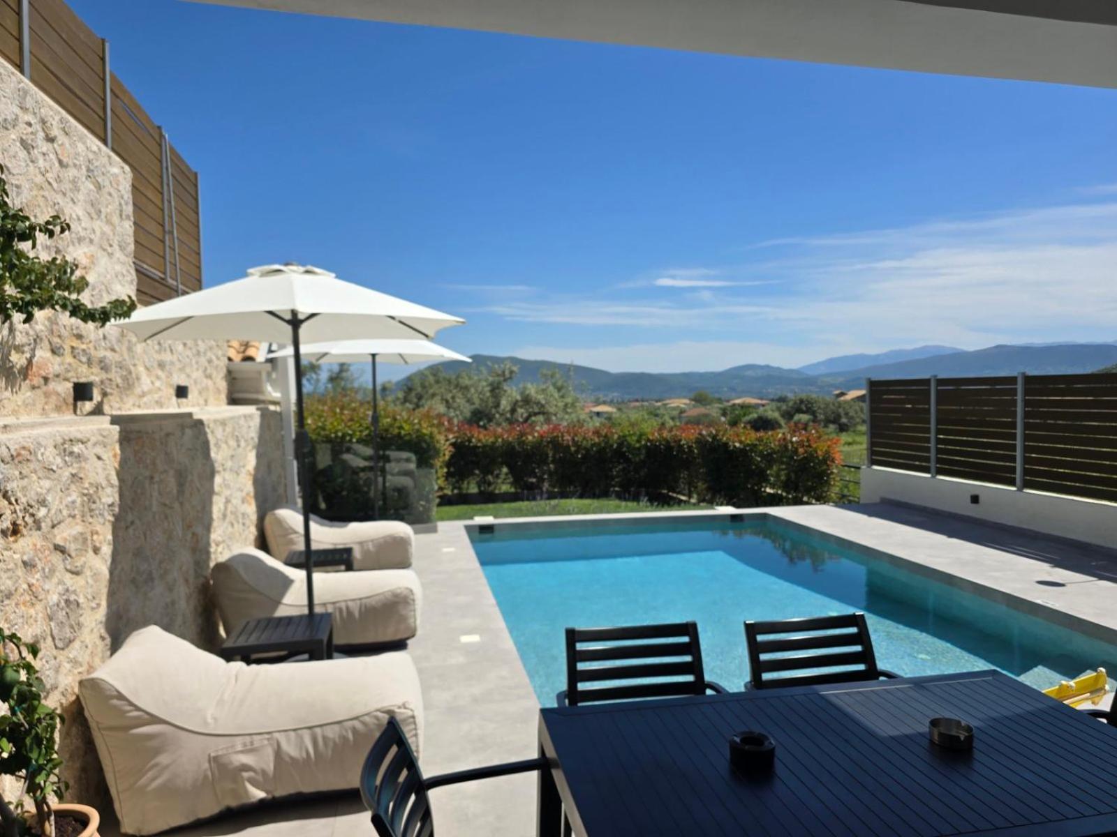 Nemesis Luxury Villas Apolpaina Exterior photo
